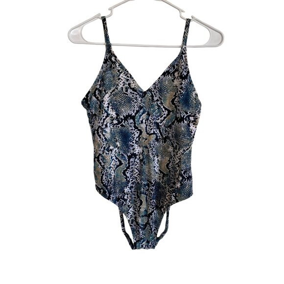Shade & Shore women's size medium multi color snakeskin one piece swimsuit - Picture 8 of 11
